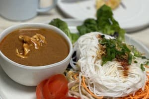 Bangkok Peanut Noodles