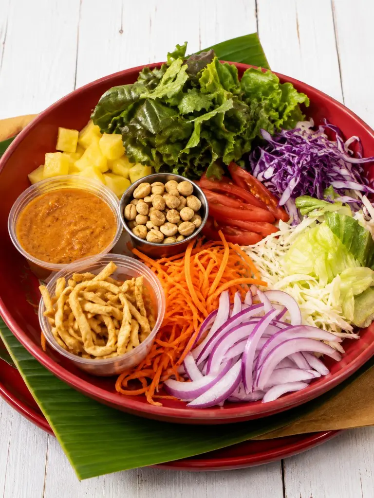 Crunchy Thai Salad with Peanut Sauce